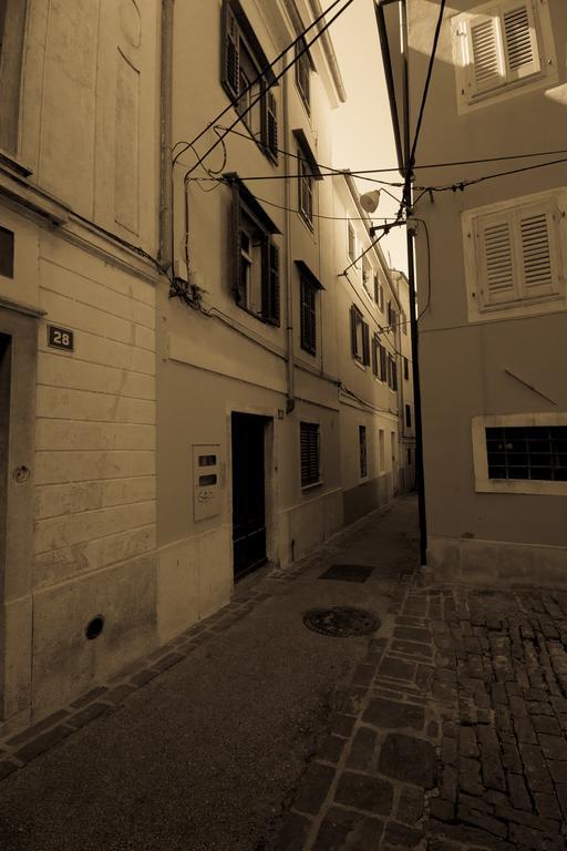 Apartment Vintage By Locap Group Piran Exterior photo